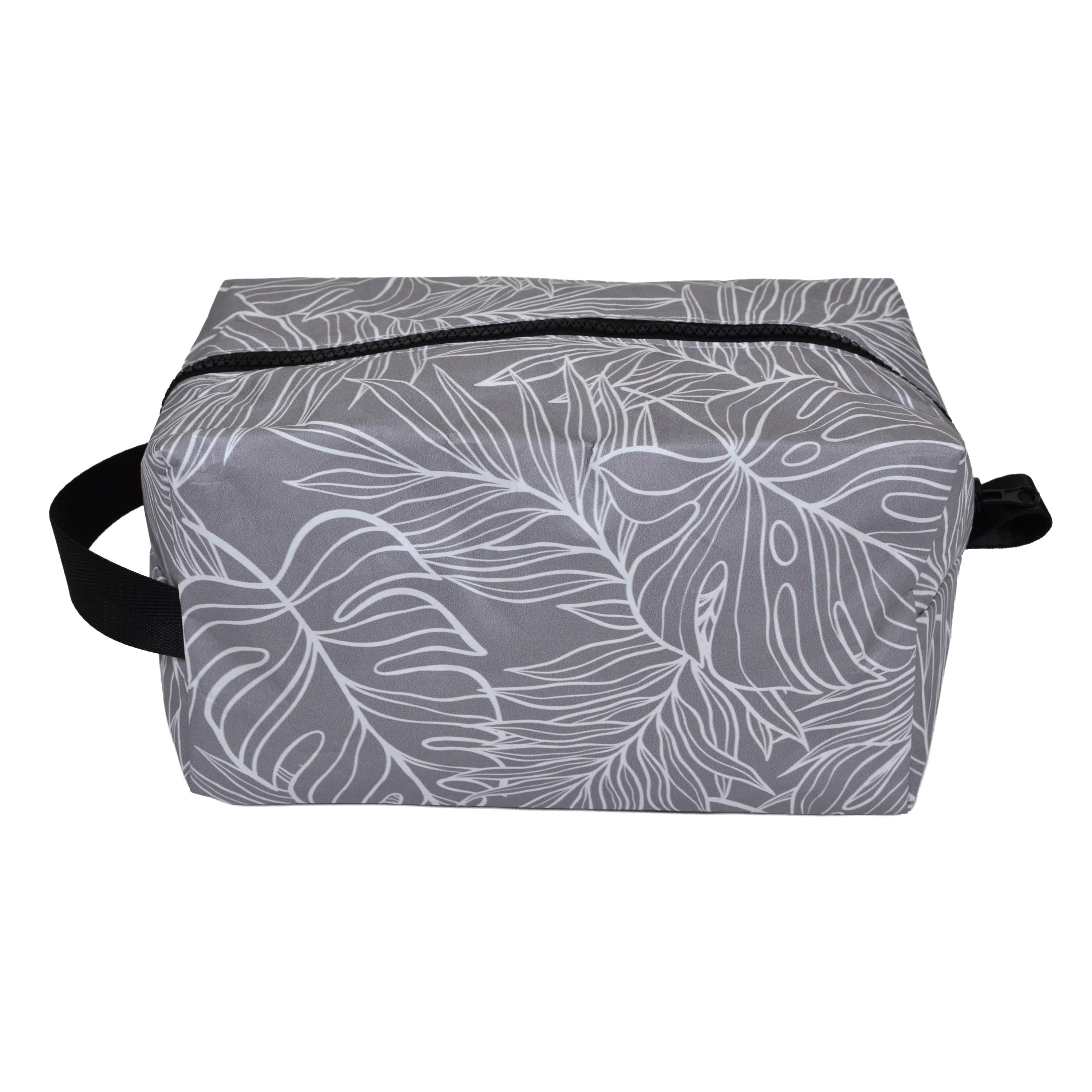 Resort Collection - Water-repellent Cosmetic Travel Bag