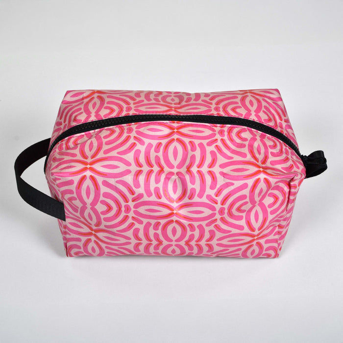 Resort Collection - Water-repellent Cosmetic Travel Bag